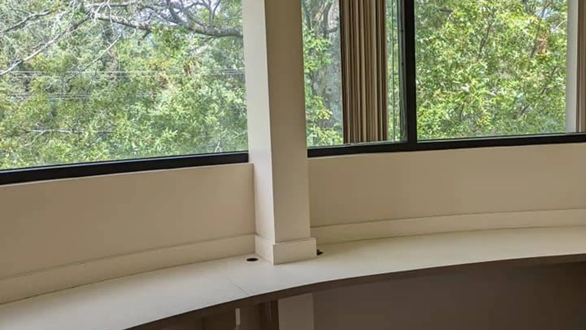 Property at 103 Executive Dr, New Windsor, NY 12553 11