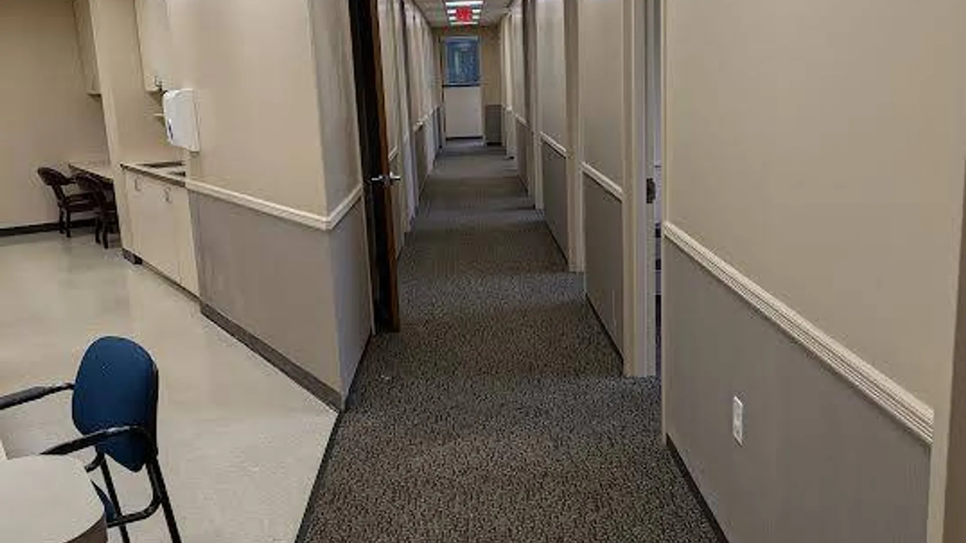 Property at 103 Executive Dr, New Windsor, NY 12553 13