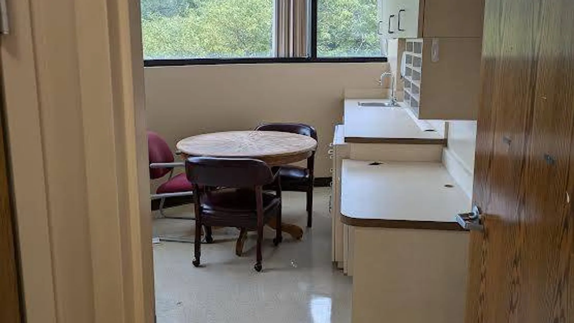 Property at 103 Executive Dr, New Windsor, NY 12553 16