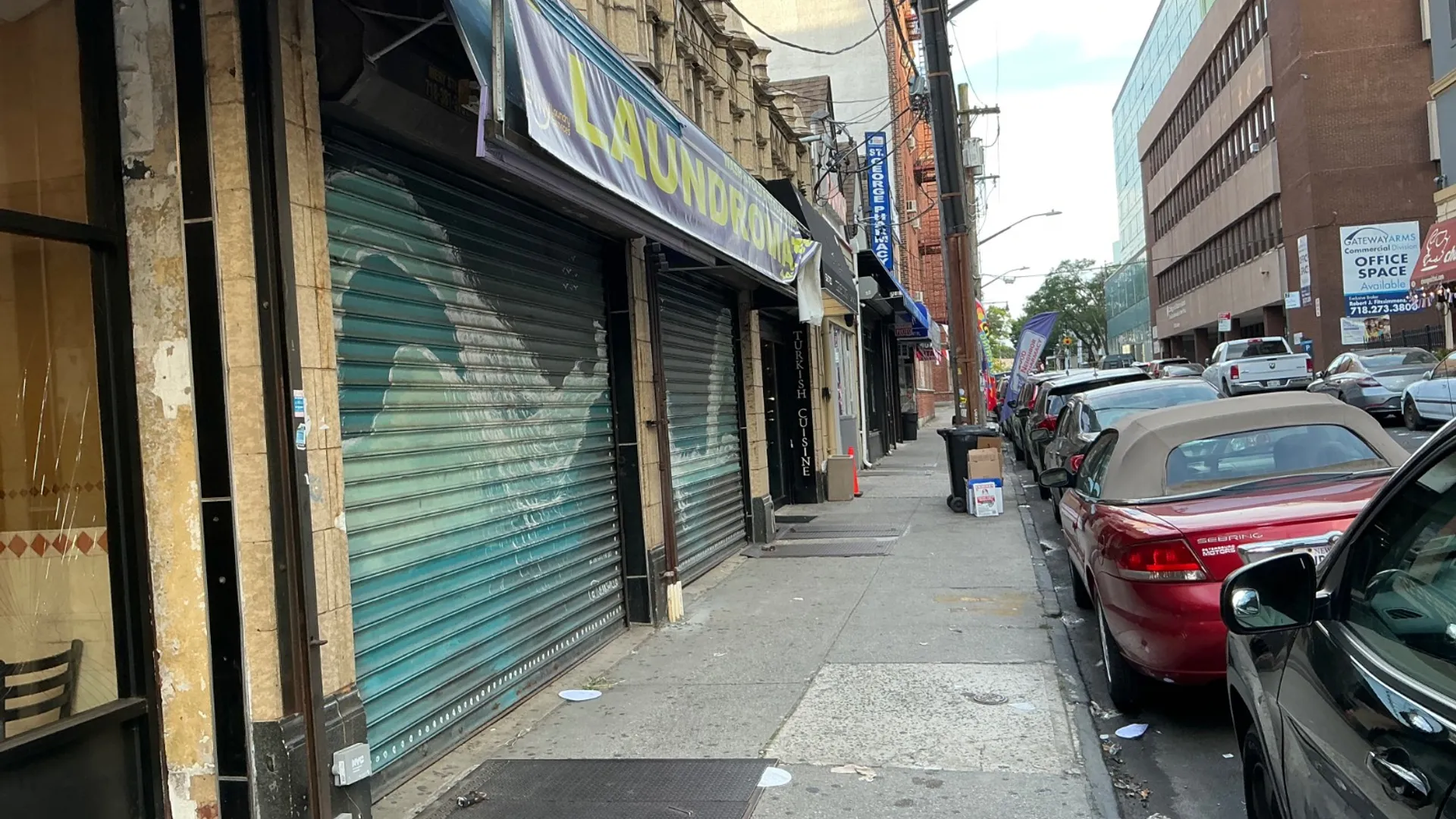 Property at 91 Stuyvesant Pl, Staten Island, NY 10301 2