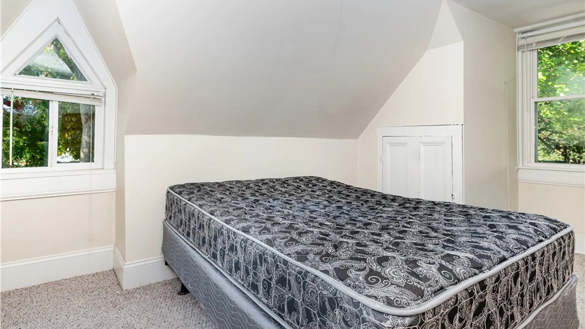 Property at 316 Seneca Street, Ithaca City, NY 14850 26