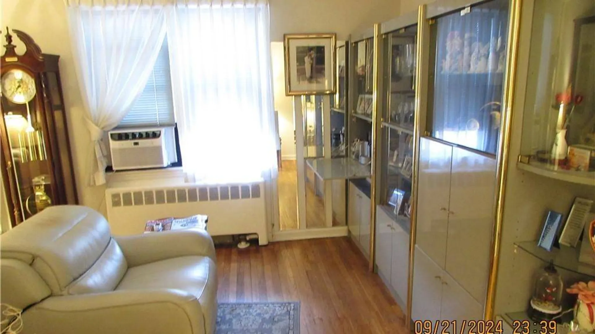 Property at 1561 Central Park Ave, Yonkers, NY 10710 3