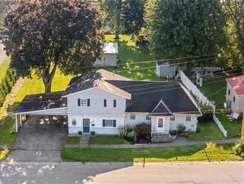 Property at 6 Waterloo St, Galen, NY 14433