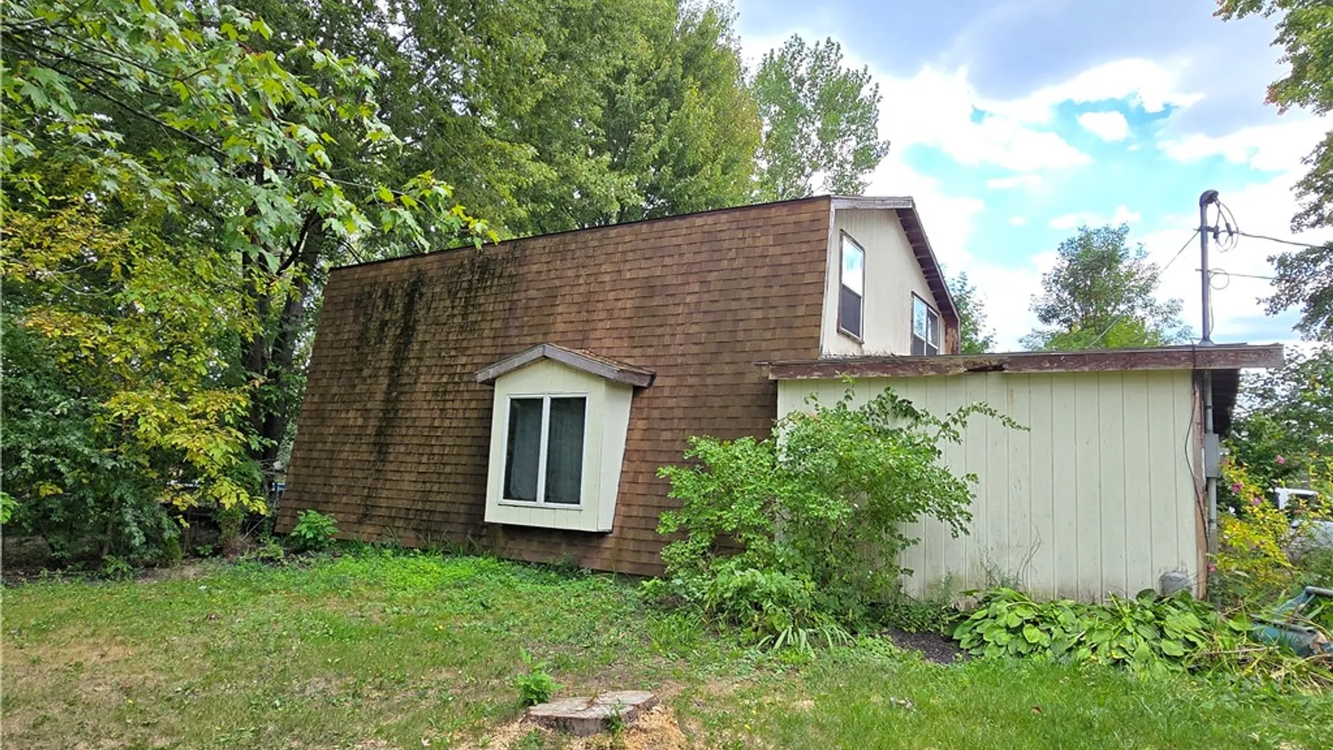 Property at 815 Lewiston Road, Alabama, NY 14013 4
