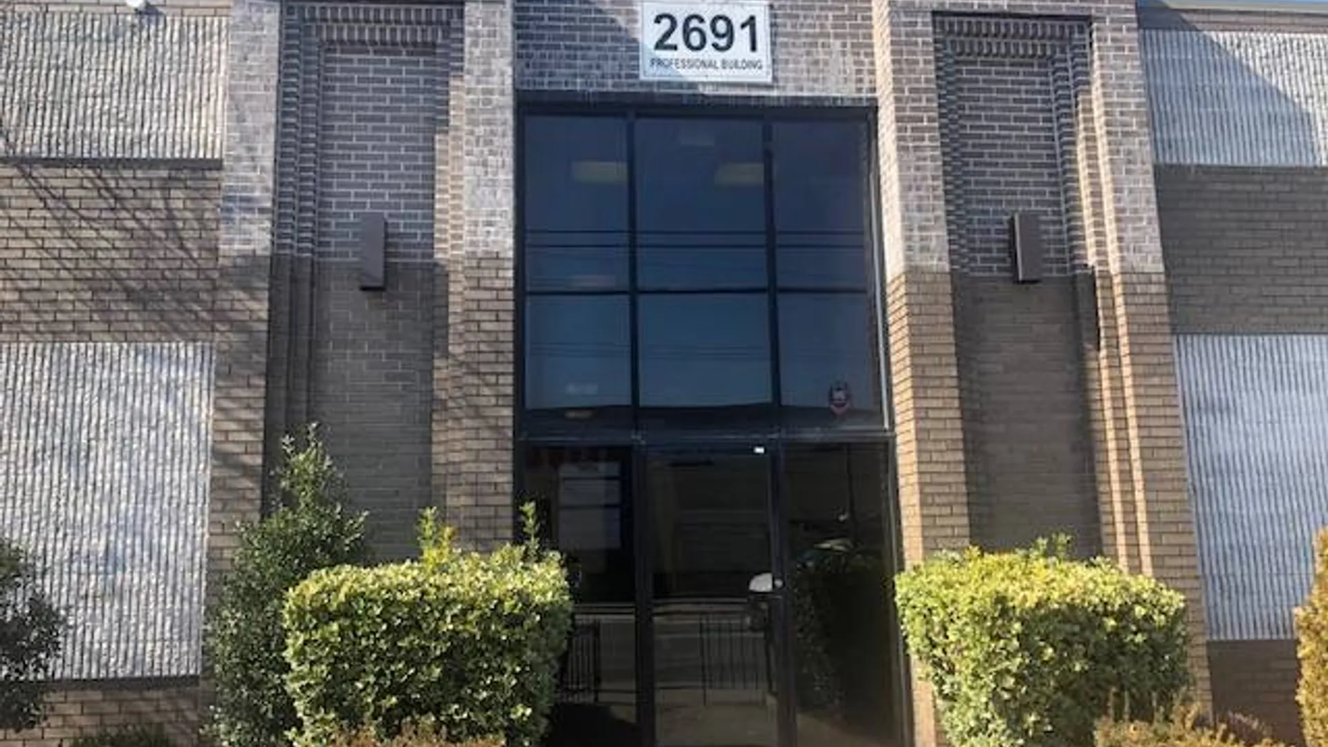 Property at 2691 Hylan Blvd, Staten Island, NY 10306 2