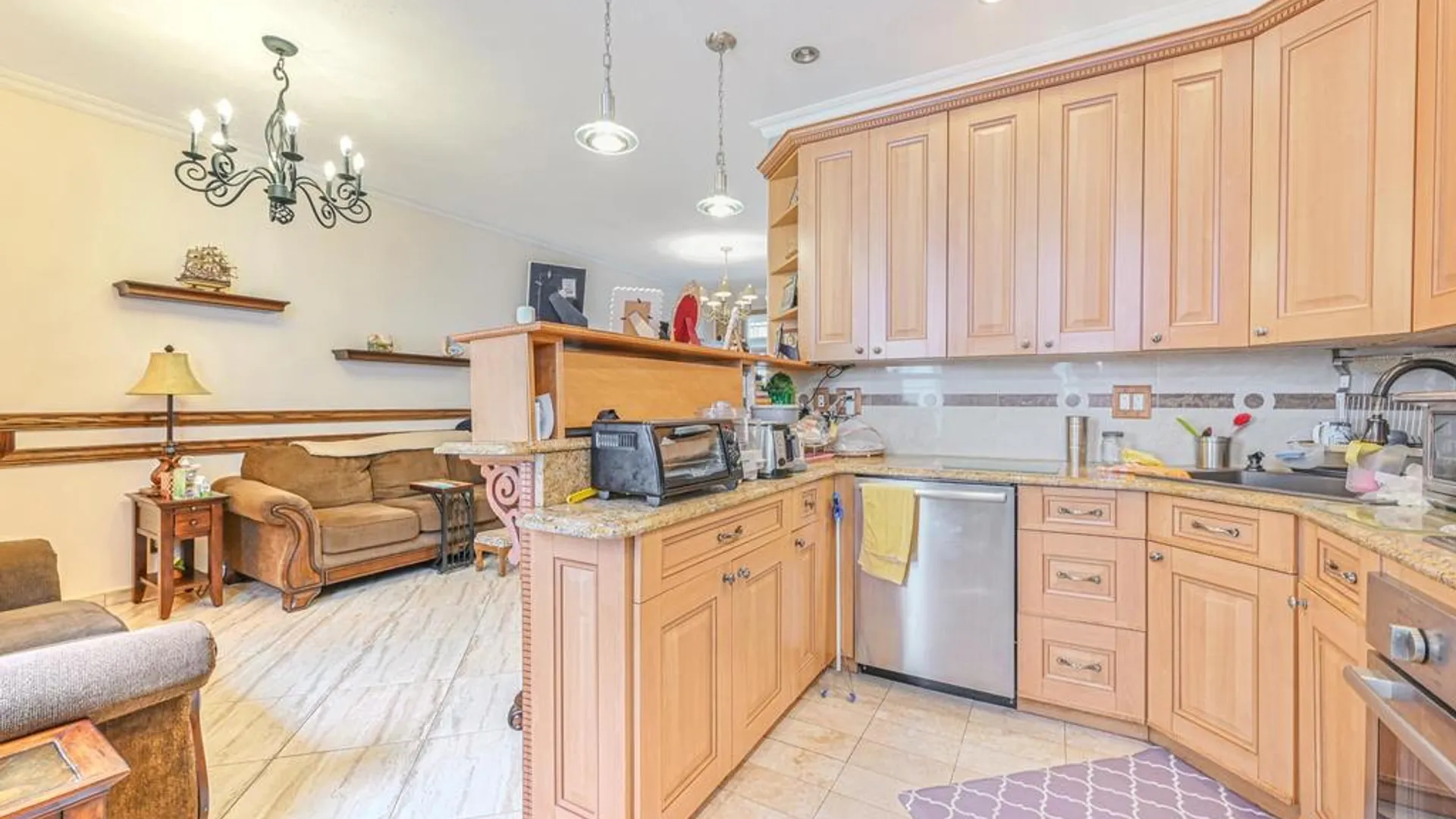 Property at 522 Bay Ridge Ave, Brooklyn, NY 11220 12
