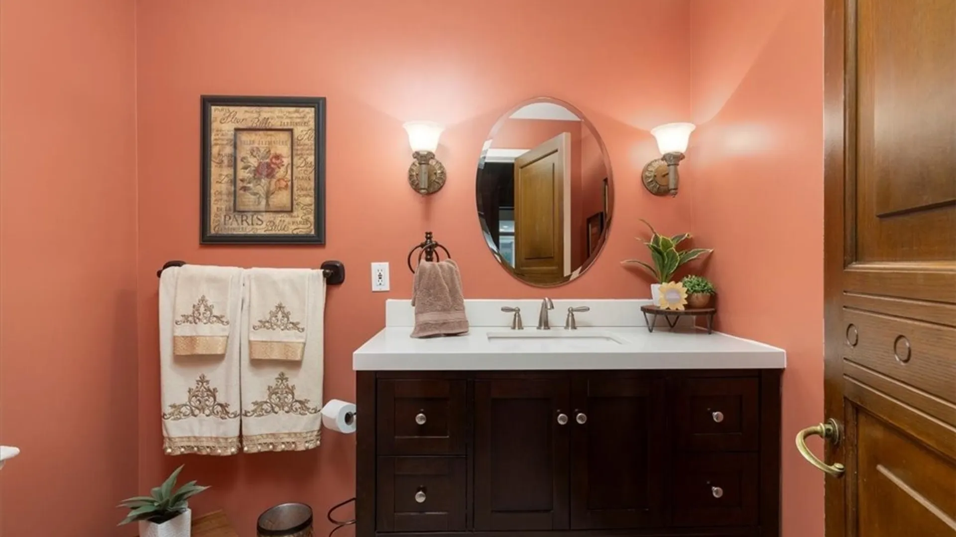 Property at 1005 Big Tree Rd, Aurora, NY 14052 21