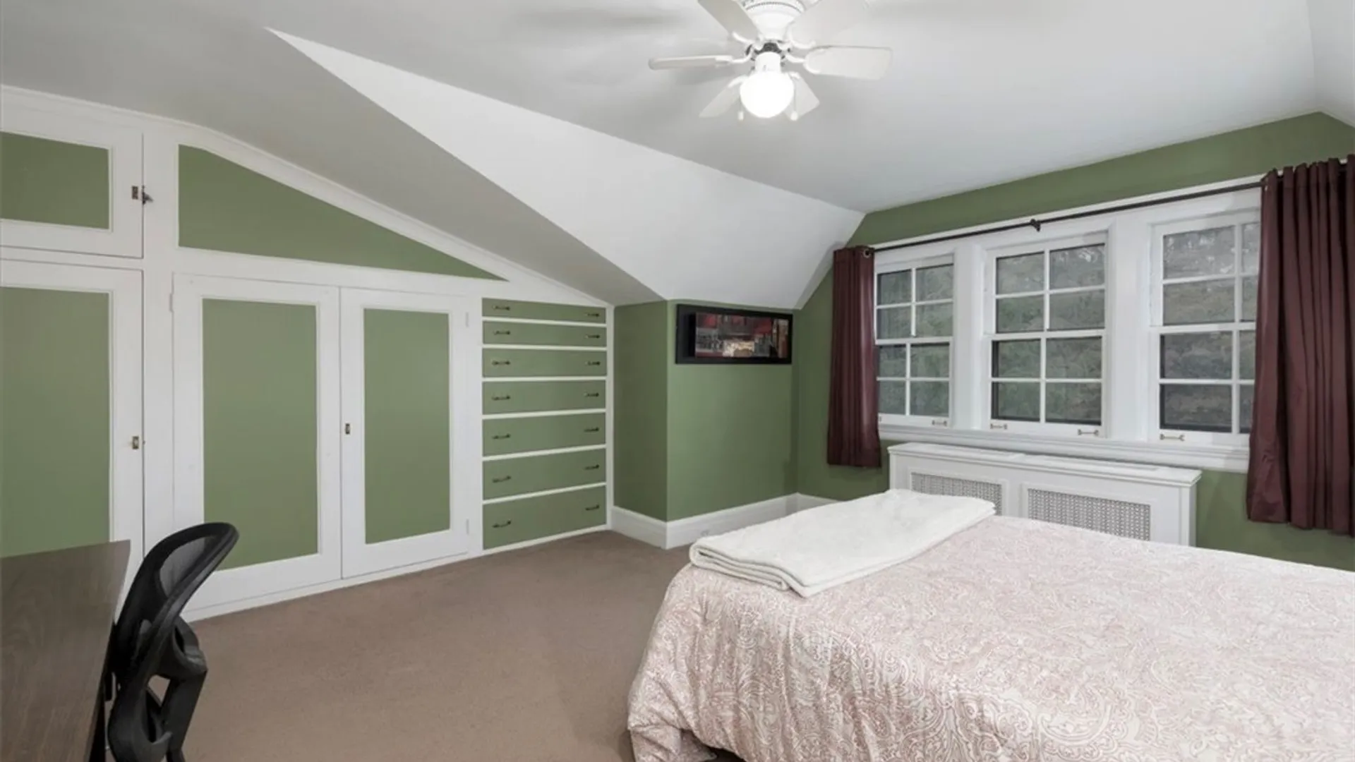 Property at 1005 Big Tree Rd, Aurora, NY 14052 25