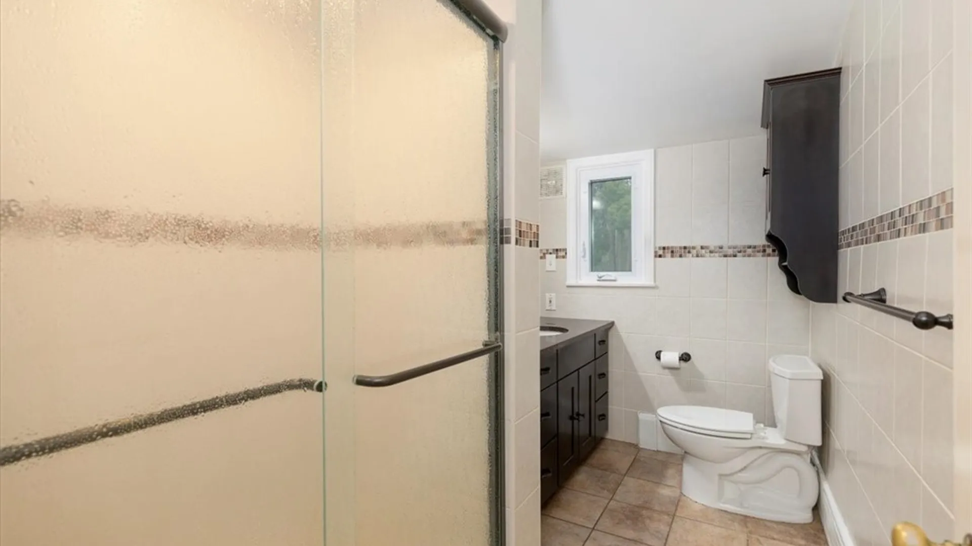 Property at 1005 Big Tree Rd, Aurora, NY 14052 26