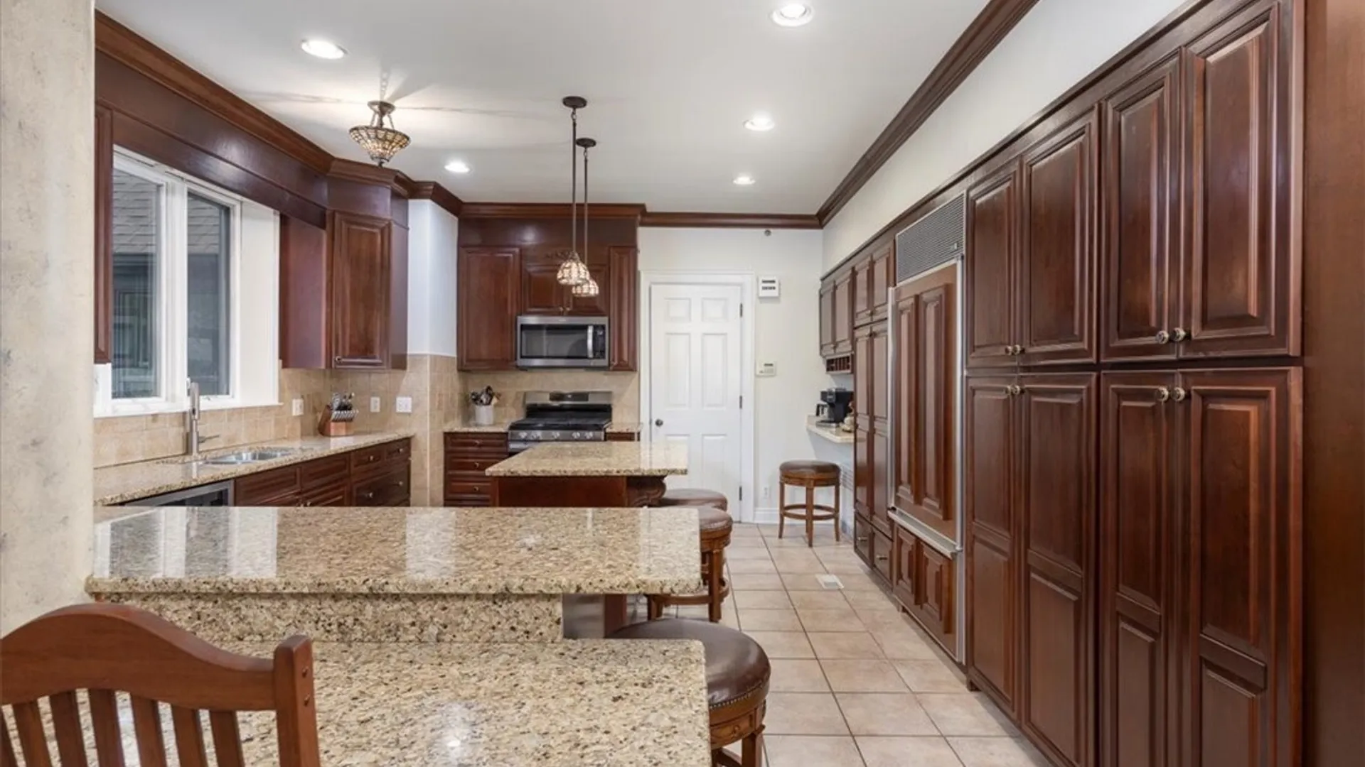 Property at 1005 Big Tree Rd, Aurora, NY 14052 6