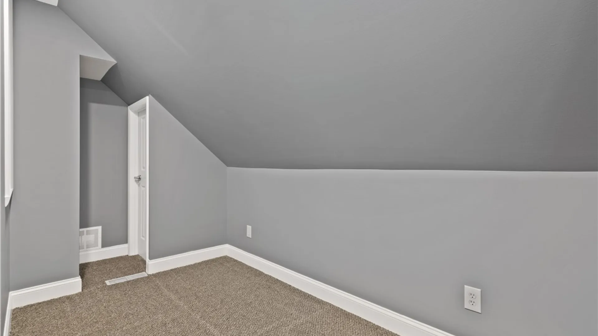 Property at 747 Britton Road, Greece, NY 14616 21