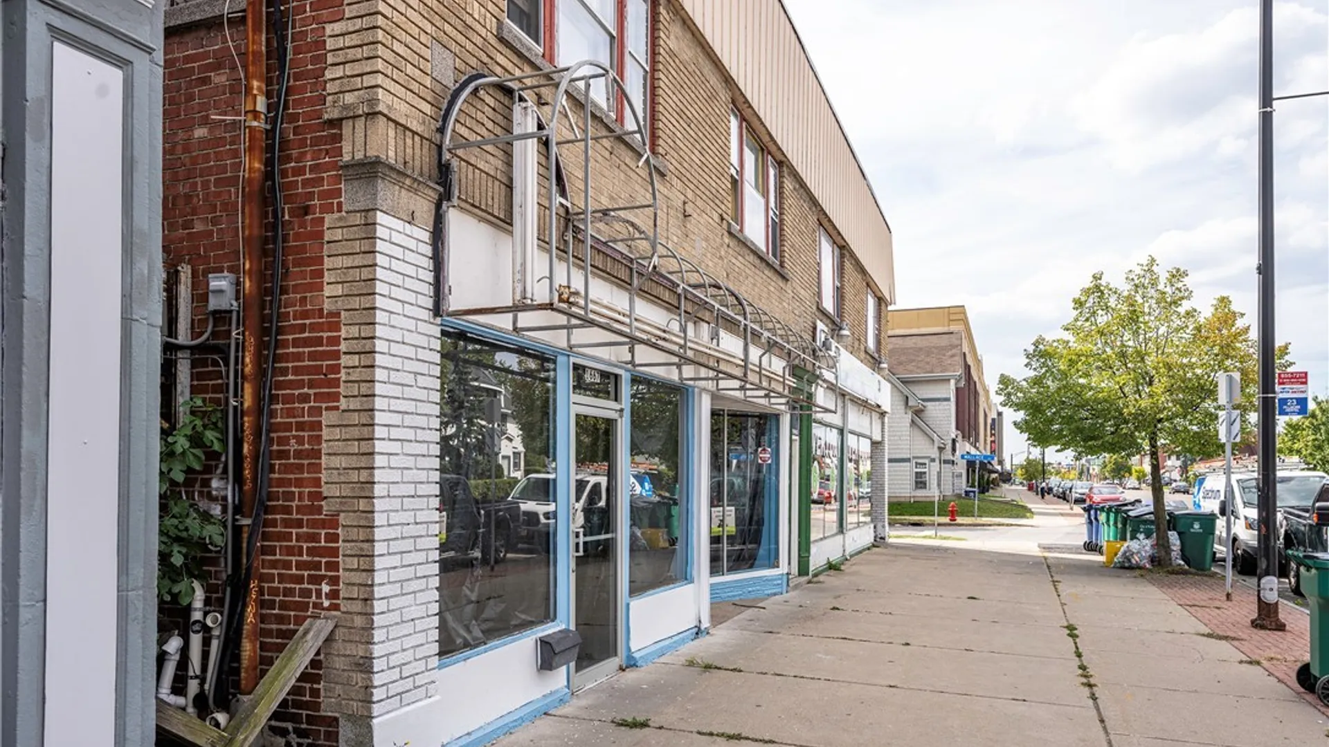 Property at 1661 Hertel Avenue, Buffalo, NY 14216 5