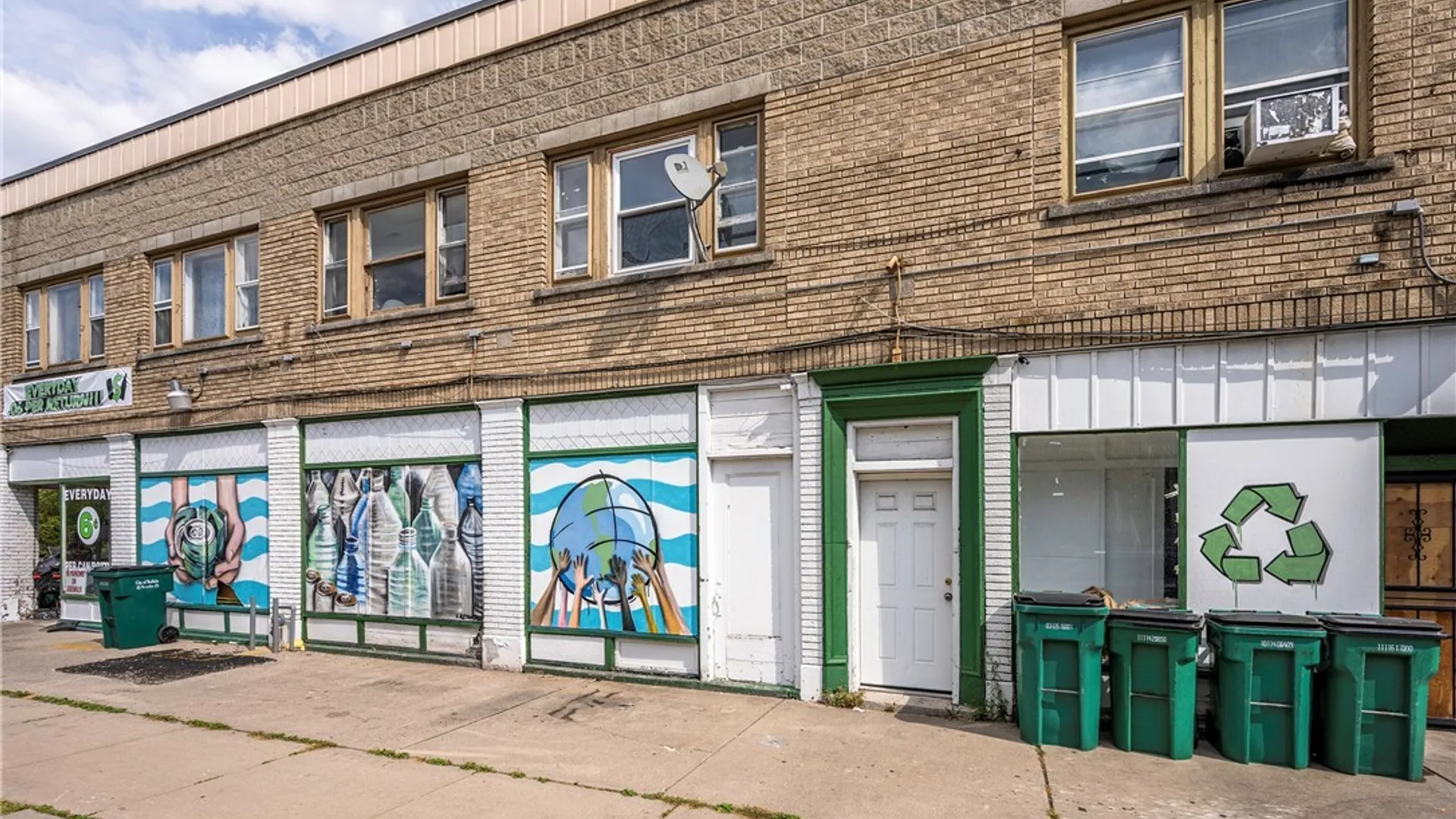 Property at 1661 Hertel Avenue, Buffalo, NY 14216 6