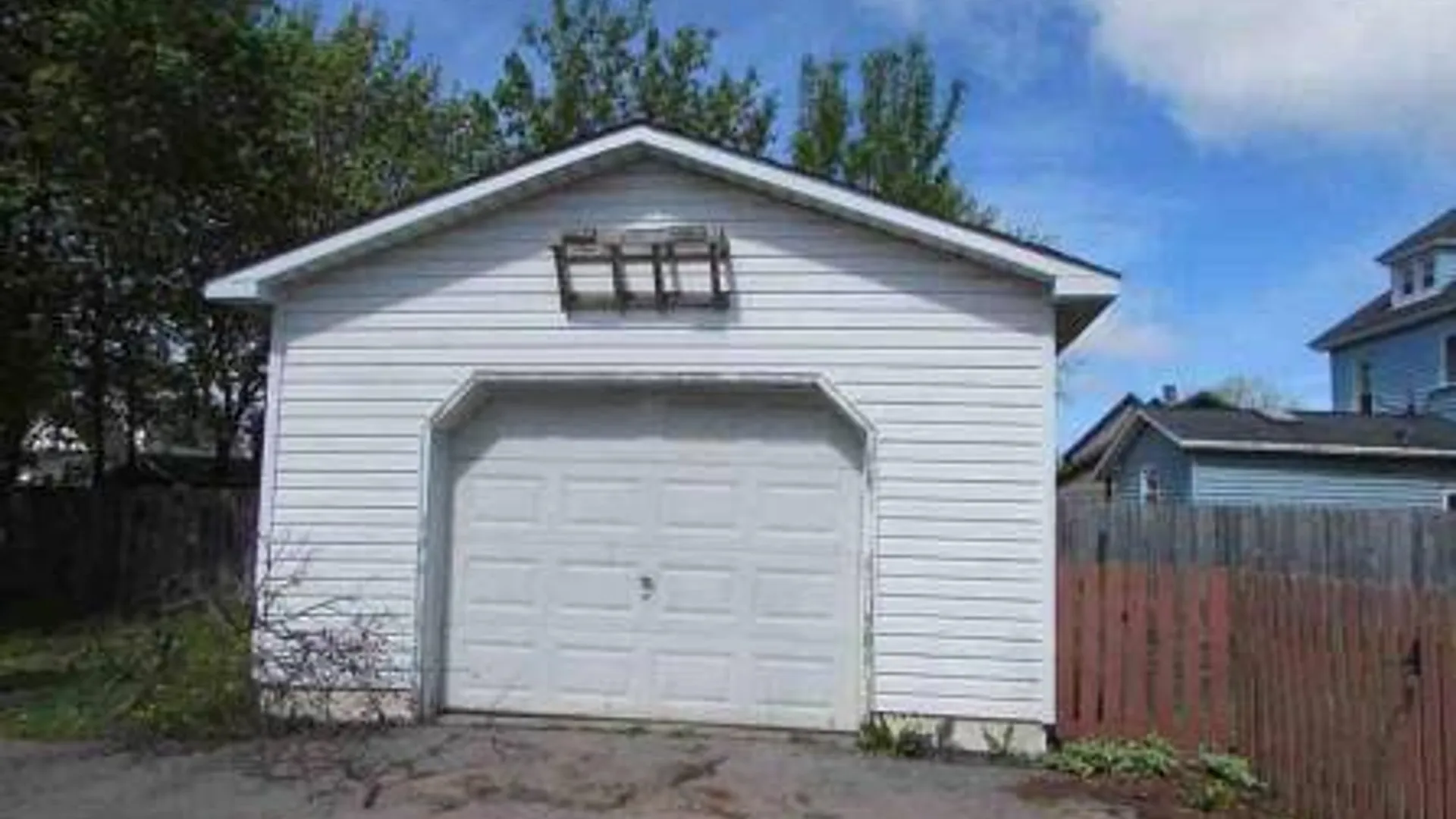 Property at 729 Davidson St, Watertown, NY 13601 3