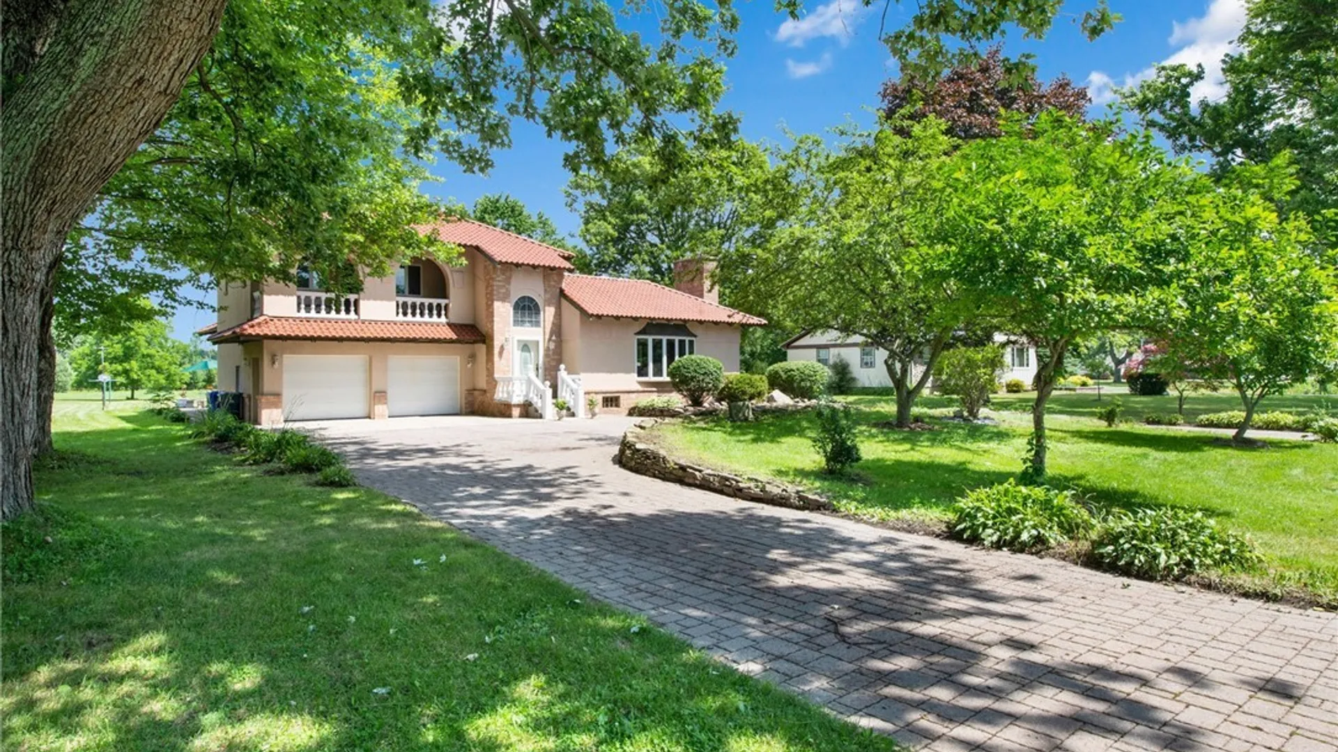 Property at 5275 Tonawanda Creek Road, Pendleton, NY 14120 3