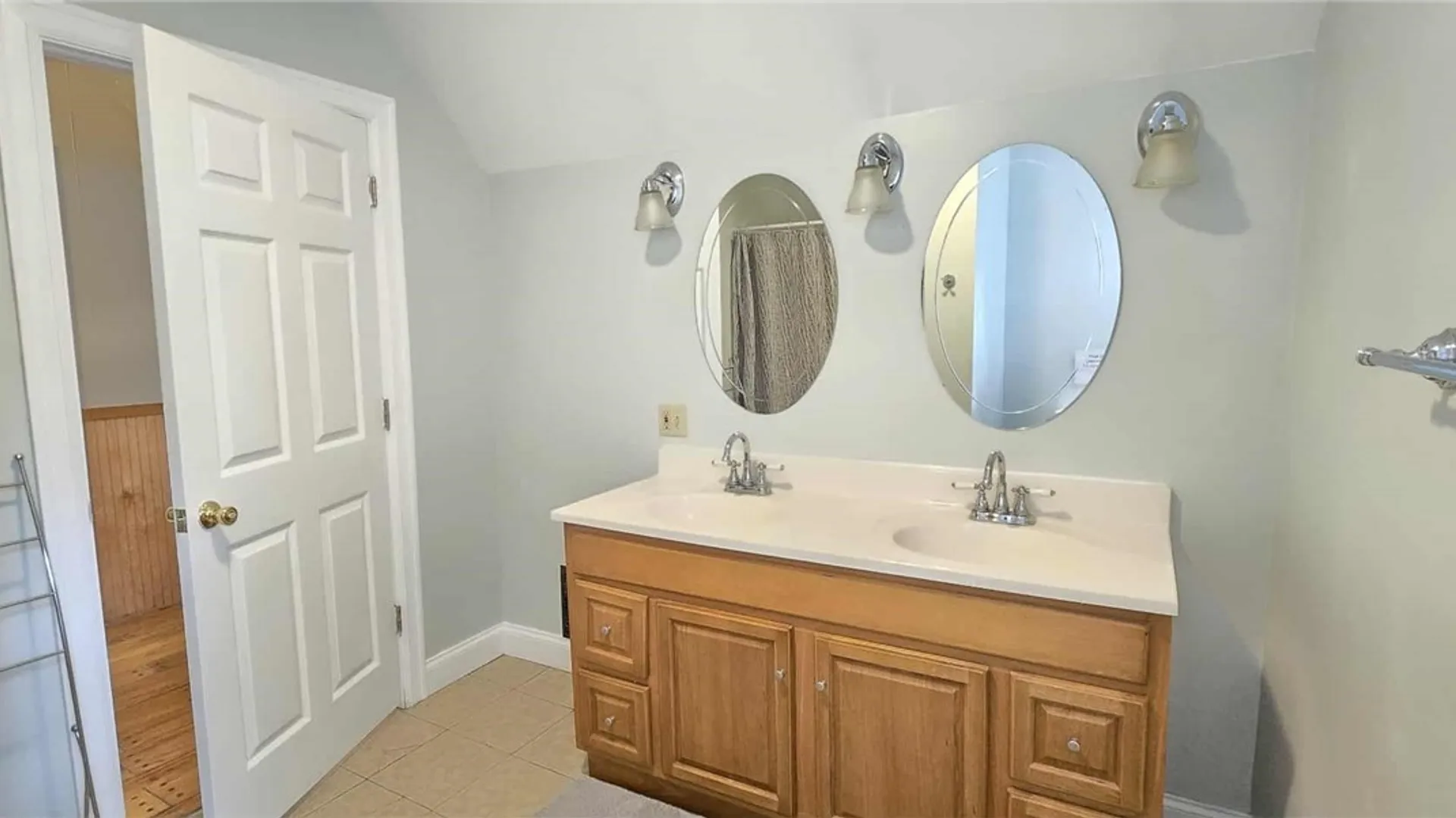 Property at 50 Lincoln Avenue, Cortland, NY 13045 16