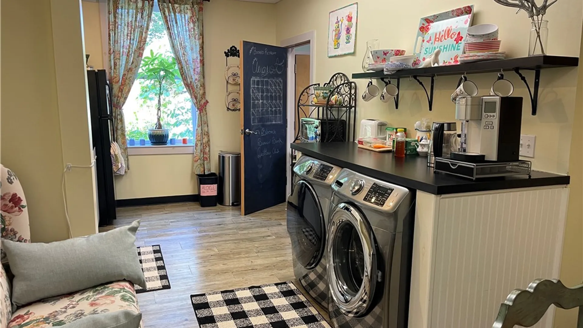 Property at 724-730 Main Street, Middletown, NY 12455 6