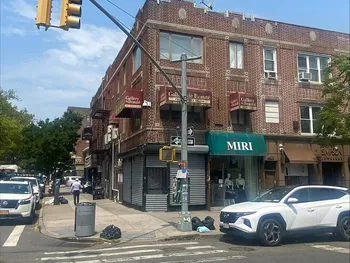 Property at 4924 13th Ave, Brooklyn, NY 11219