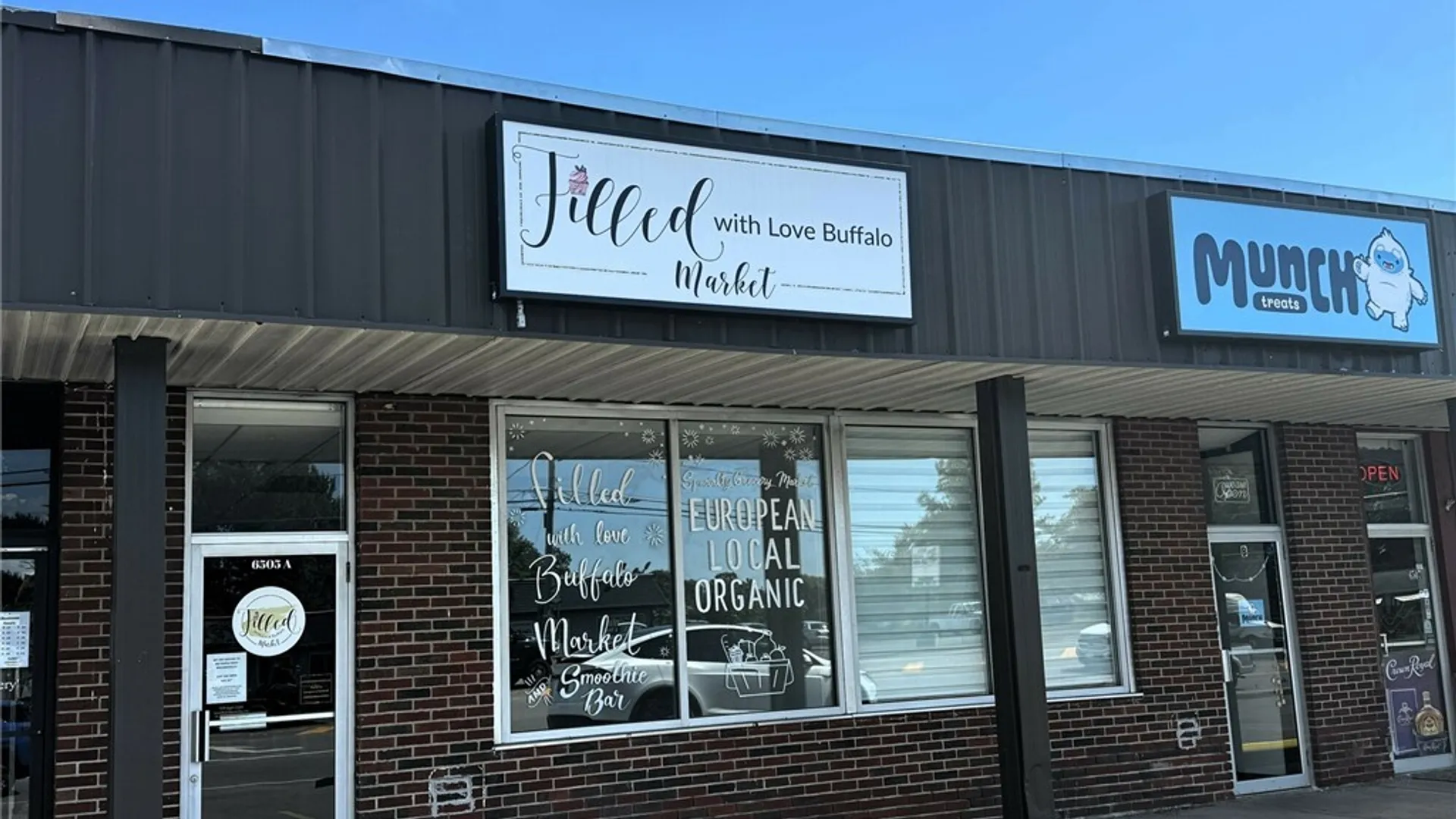 Property at 6503 Campbell Boulevard, Pendleton, NY 14094 8