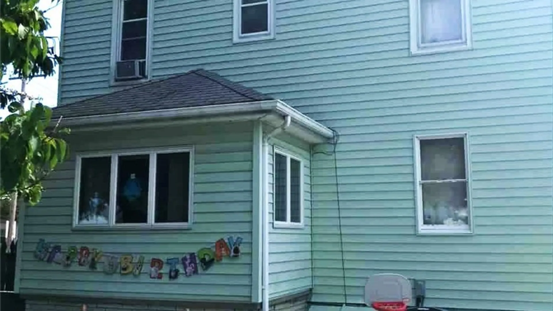Property at 564 26th Street, Niagara Falls, NY 14301 3