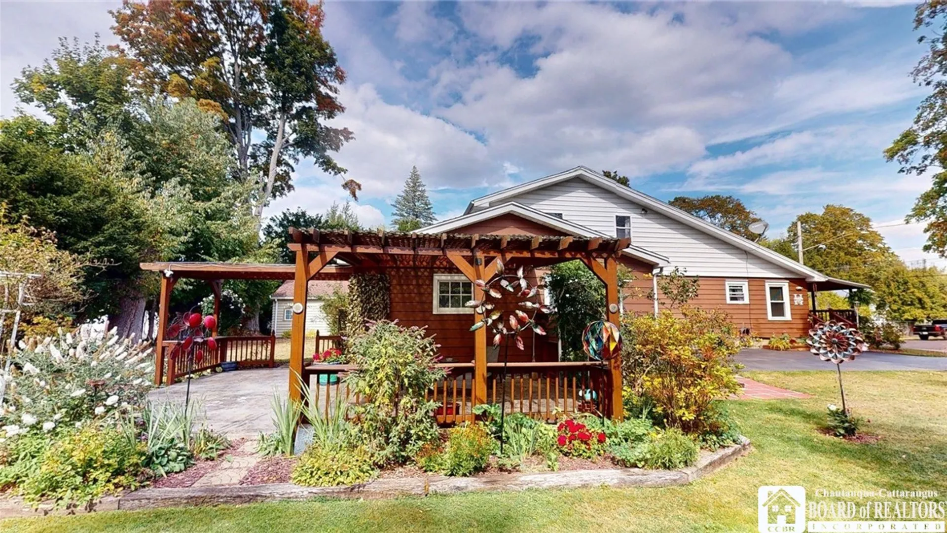 Property at 8 Southland Avenue, Busti, NY 14750 6