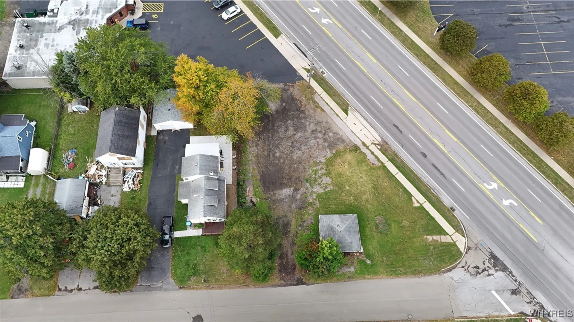 Property at 6807 Erie Road, Evans, NY 14047 3