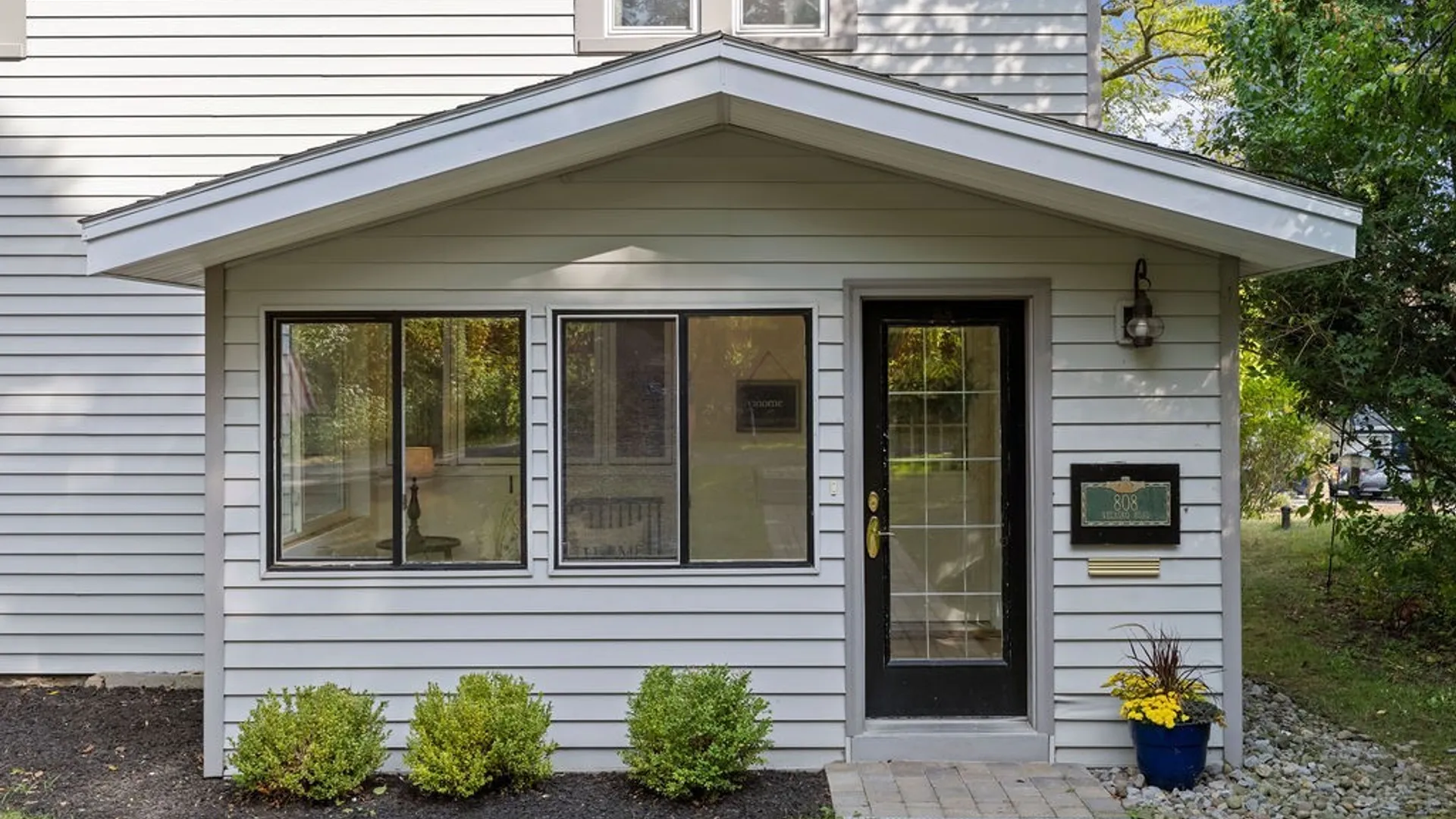 Property at 808 Velasko Road, Syracuse, NY 13207 5