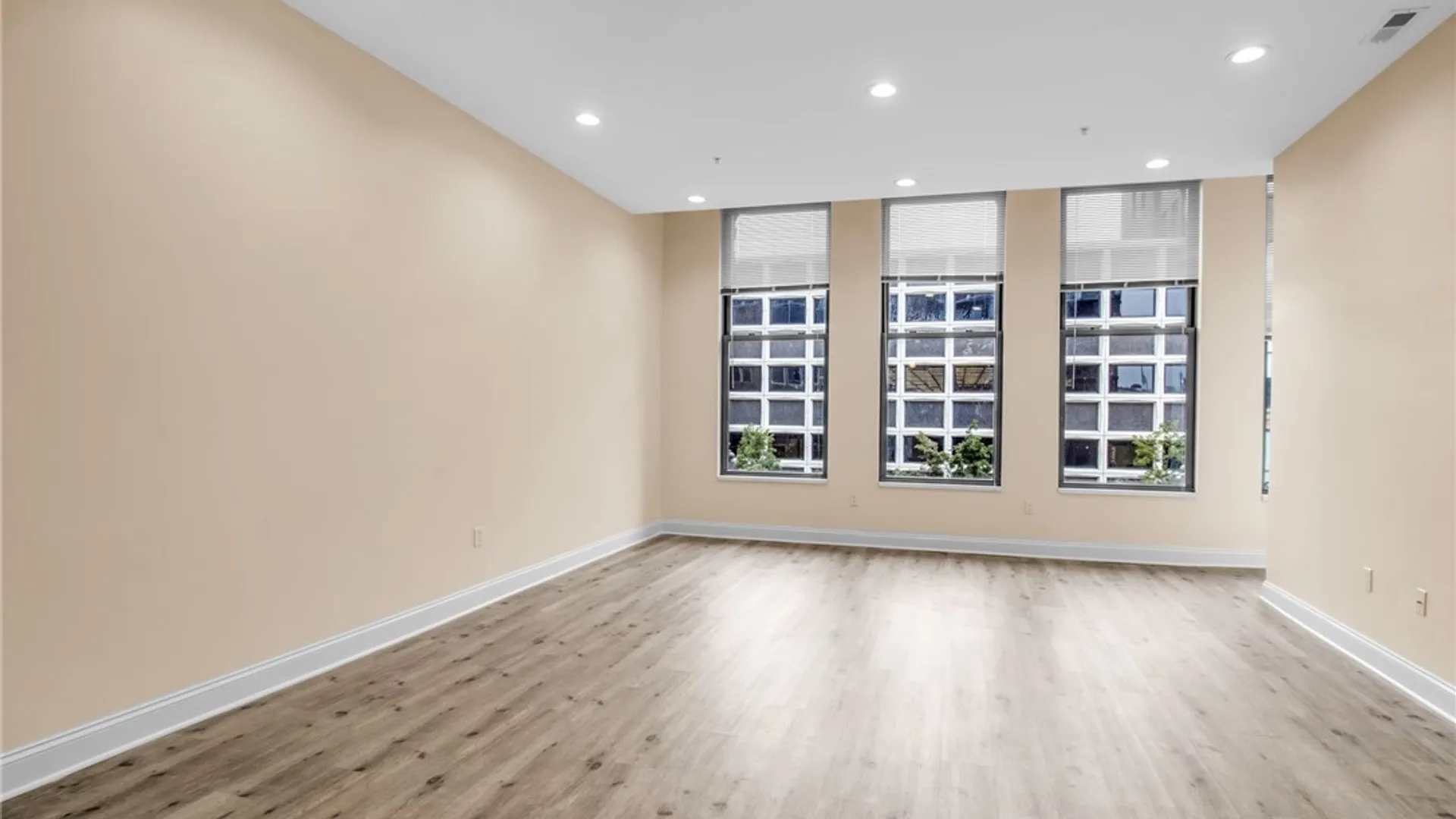 Property at 251 Main Street, Buffalo, NY 14203 5