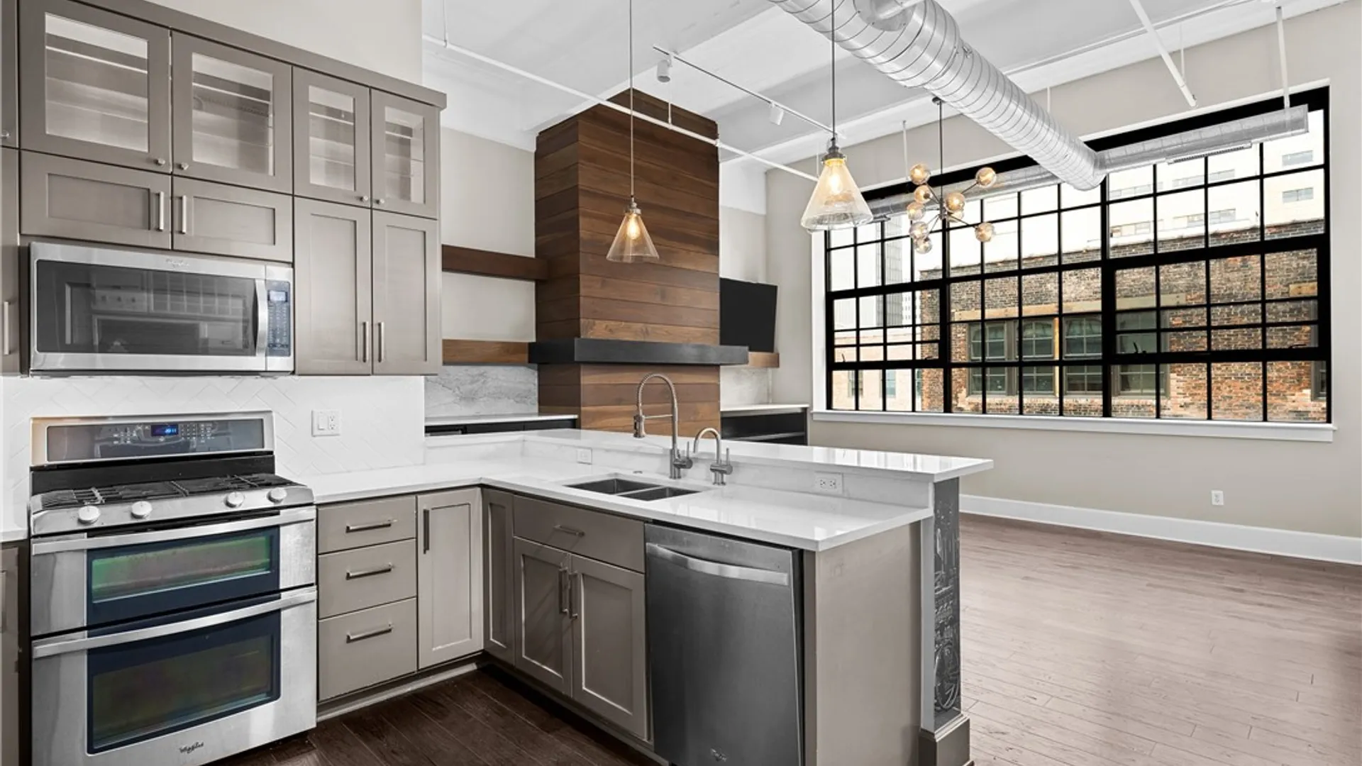 Property at 210 Ellicott Street, Buffalo, NY 14203 5