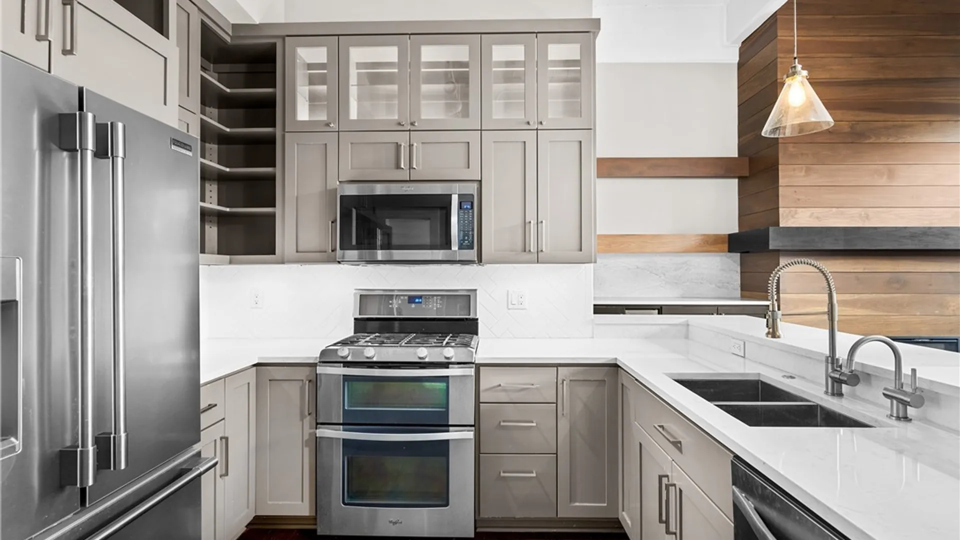 Property at 210 Ellicott Street, Buffalo, NY 14203 6