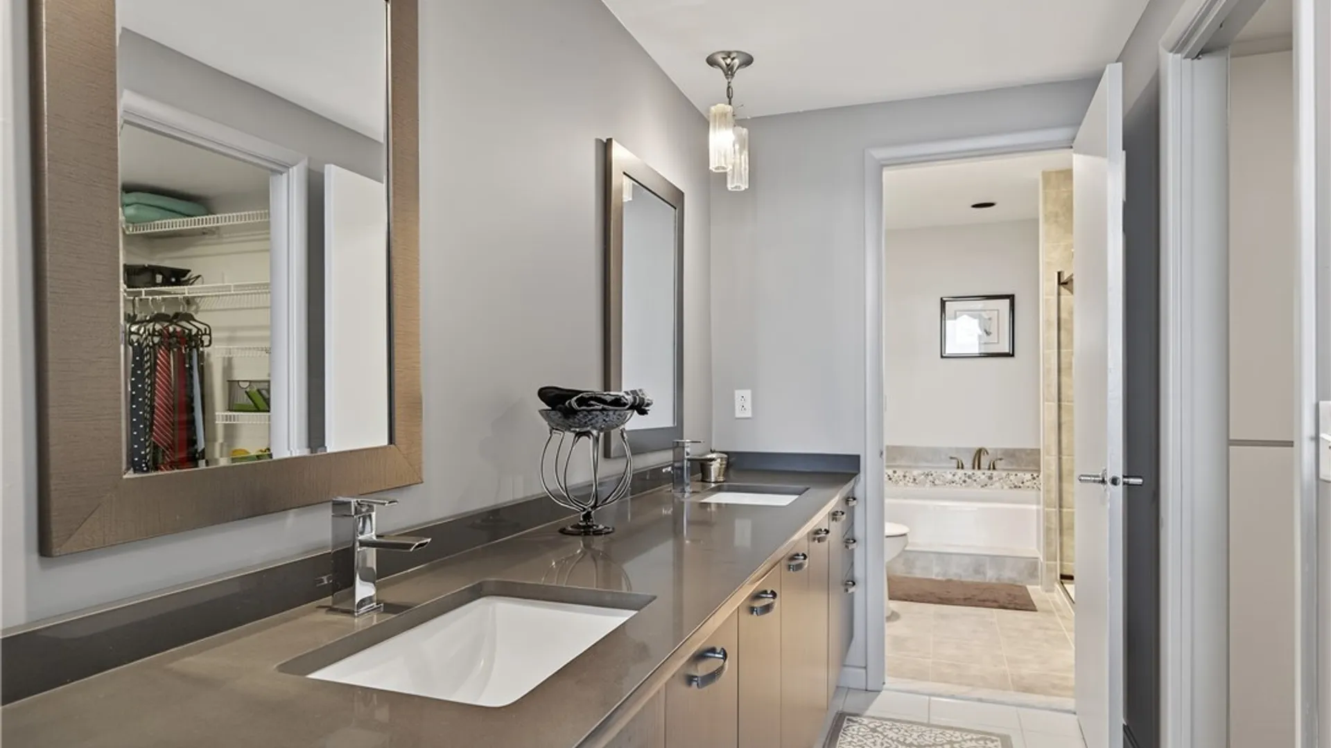 Property at 300 Rivermist Drive, Buffalo, NY 14202 28