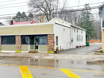 Property at 87 Lake Street, Hamburg, NY 14075