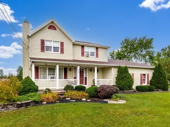 Property at 6724 Campbell Boulevard, Pendleton, NY 14094