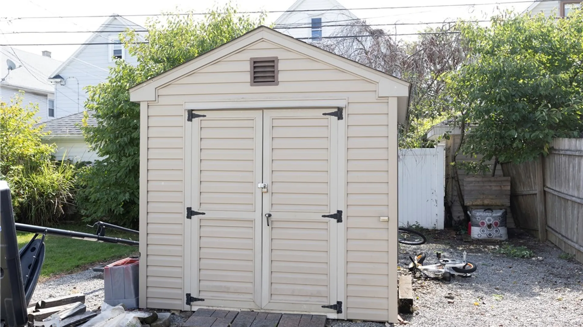 Property at 121 Hartwell Road, Buffalo, NY 14216 20