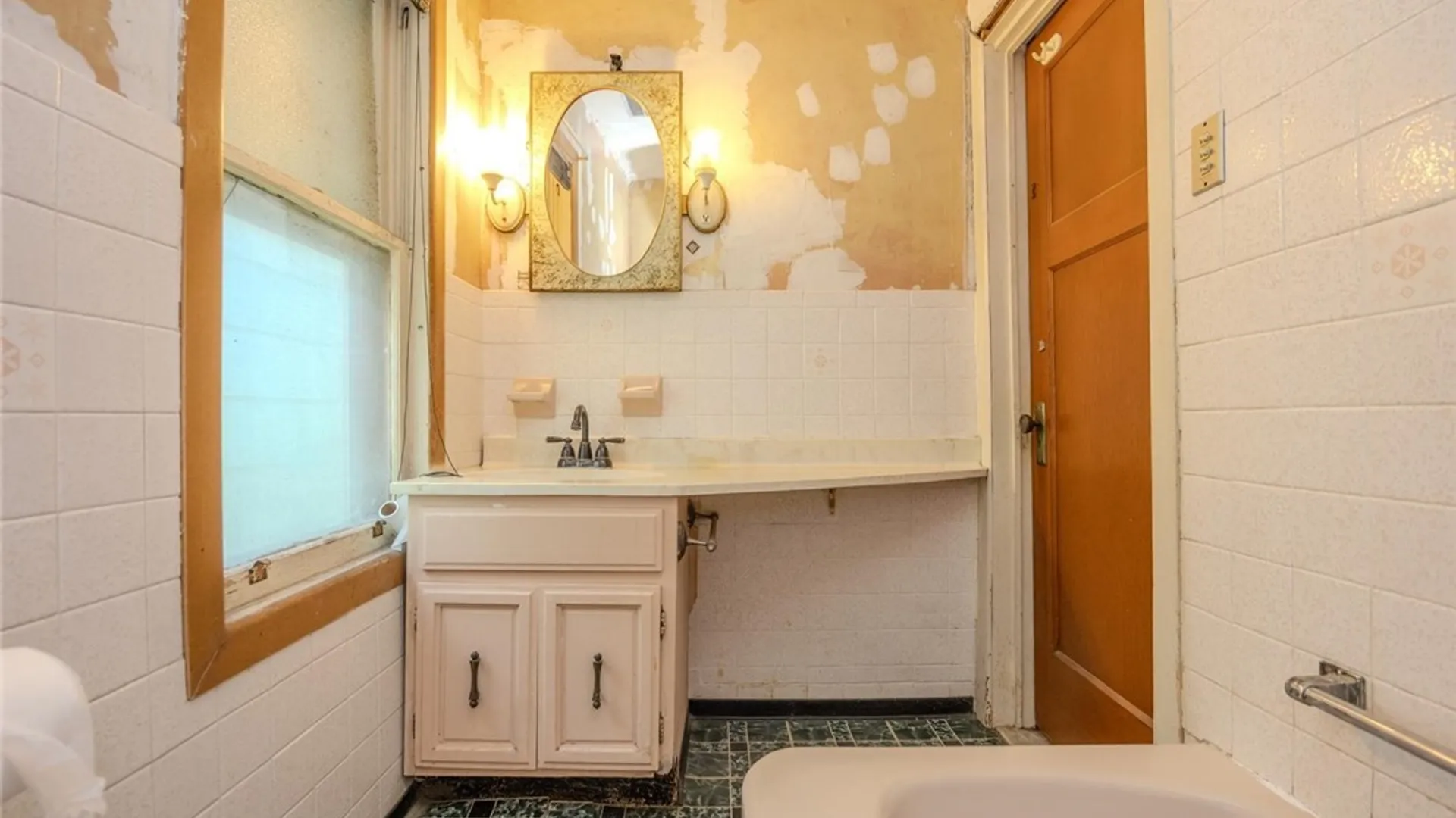 Property at 825 15th Street, Niagara Falls, NY 14301 20