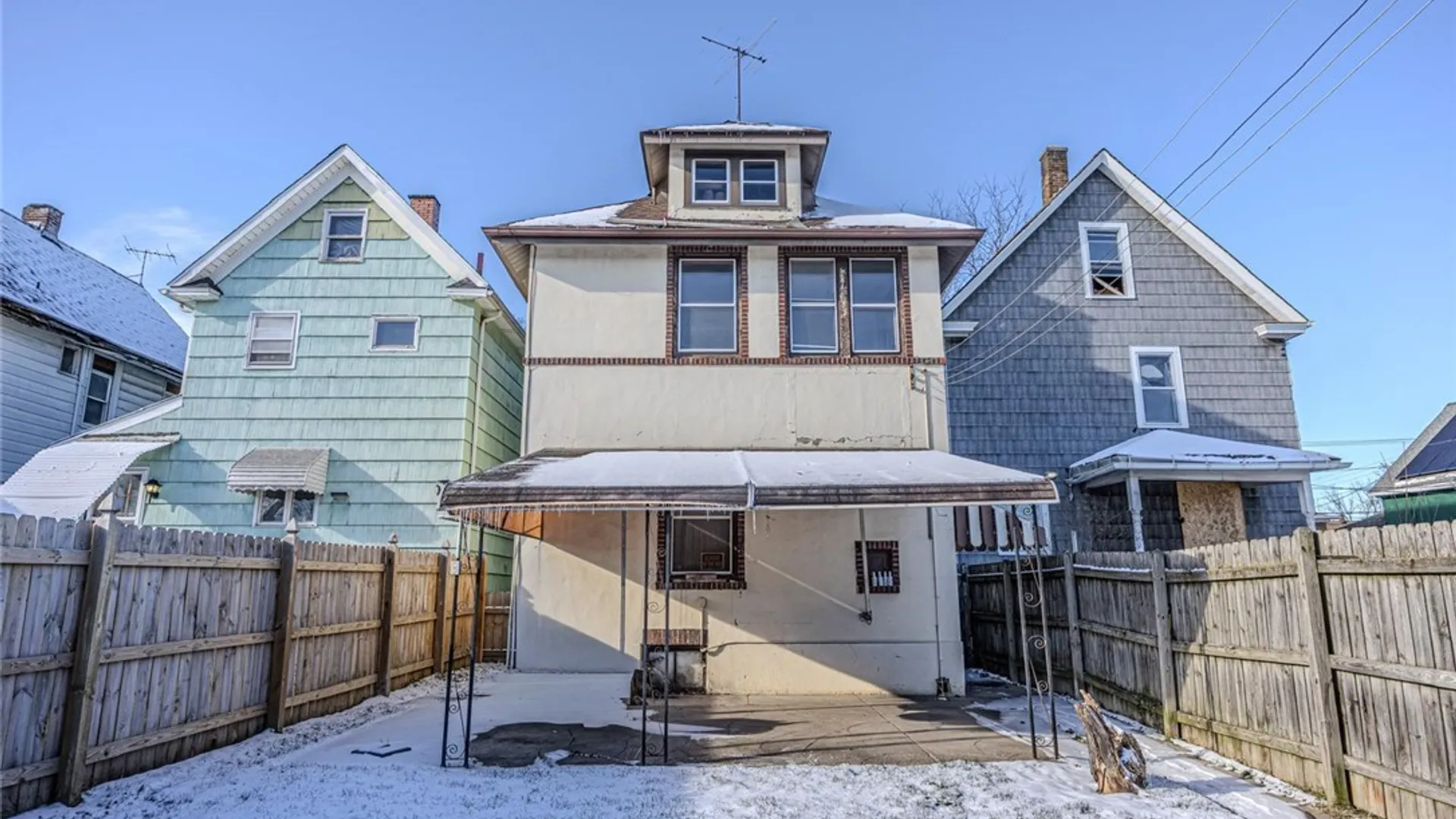 Property at 825 15th Street, Niagara Falls, NY 14301 3