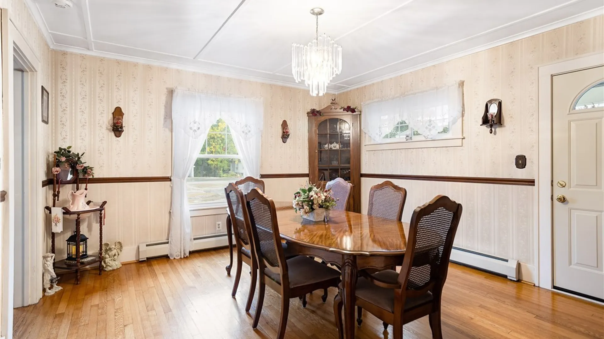 Property at 114 Seneca Avenue, Vernon, NY 13421 11