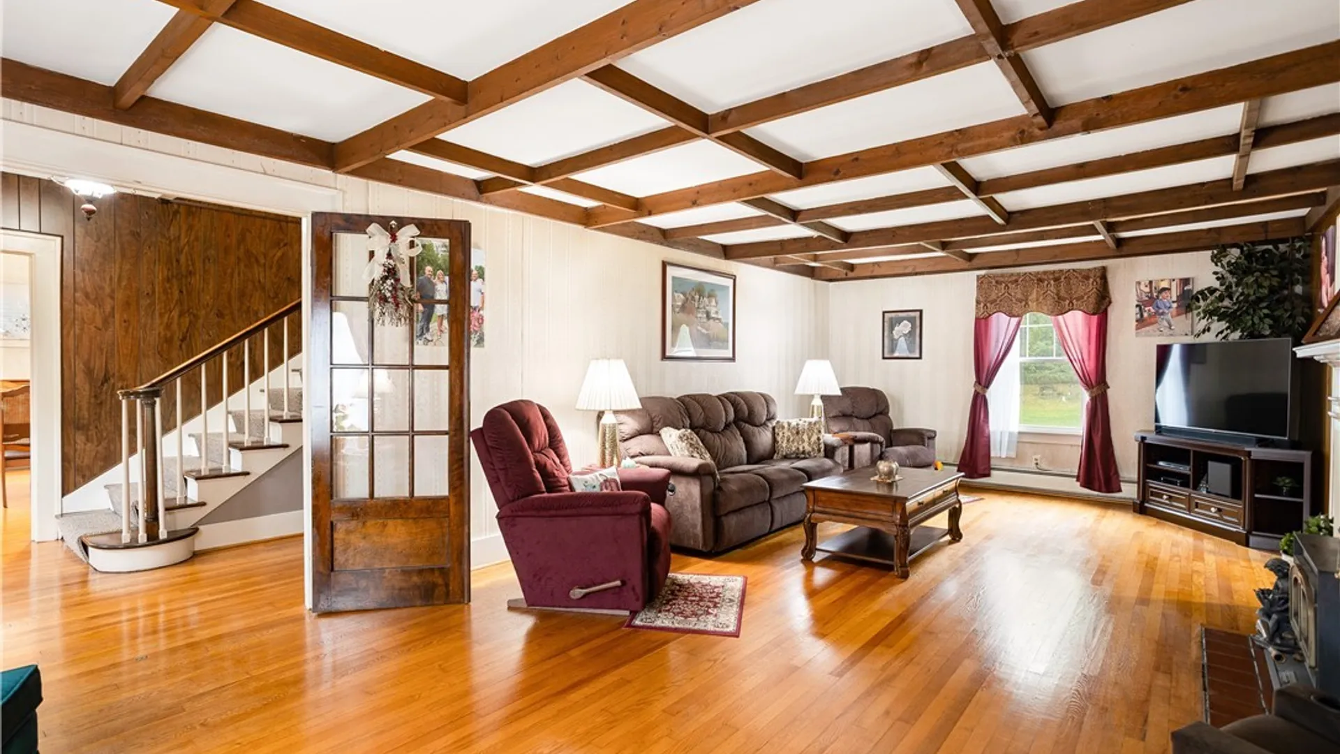 Property at 114 Seneca Avenue, Vernon, NY 13421 7
