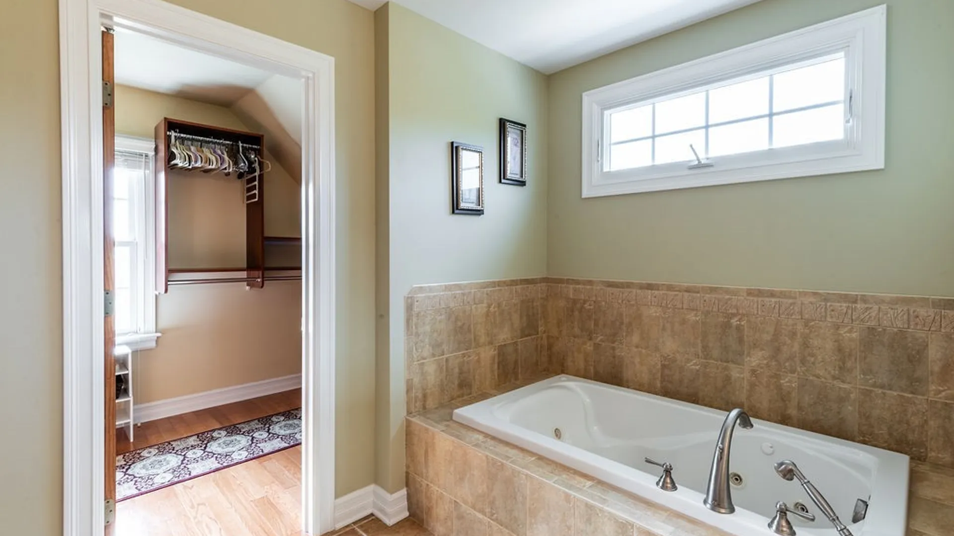 Property at 81 Hidden Oaks Court, Grand Island, NY 14072 35