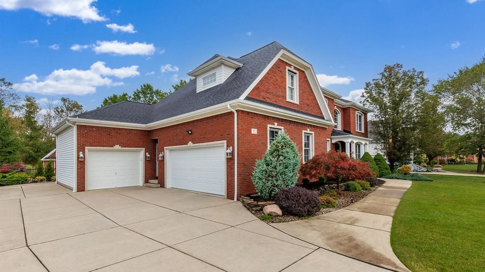 Property at 81 Hidden Oaks Court, Grand Island, NY 14072 6