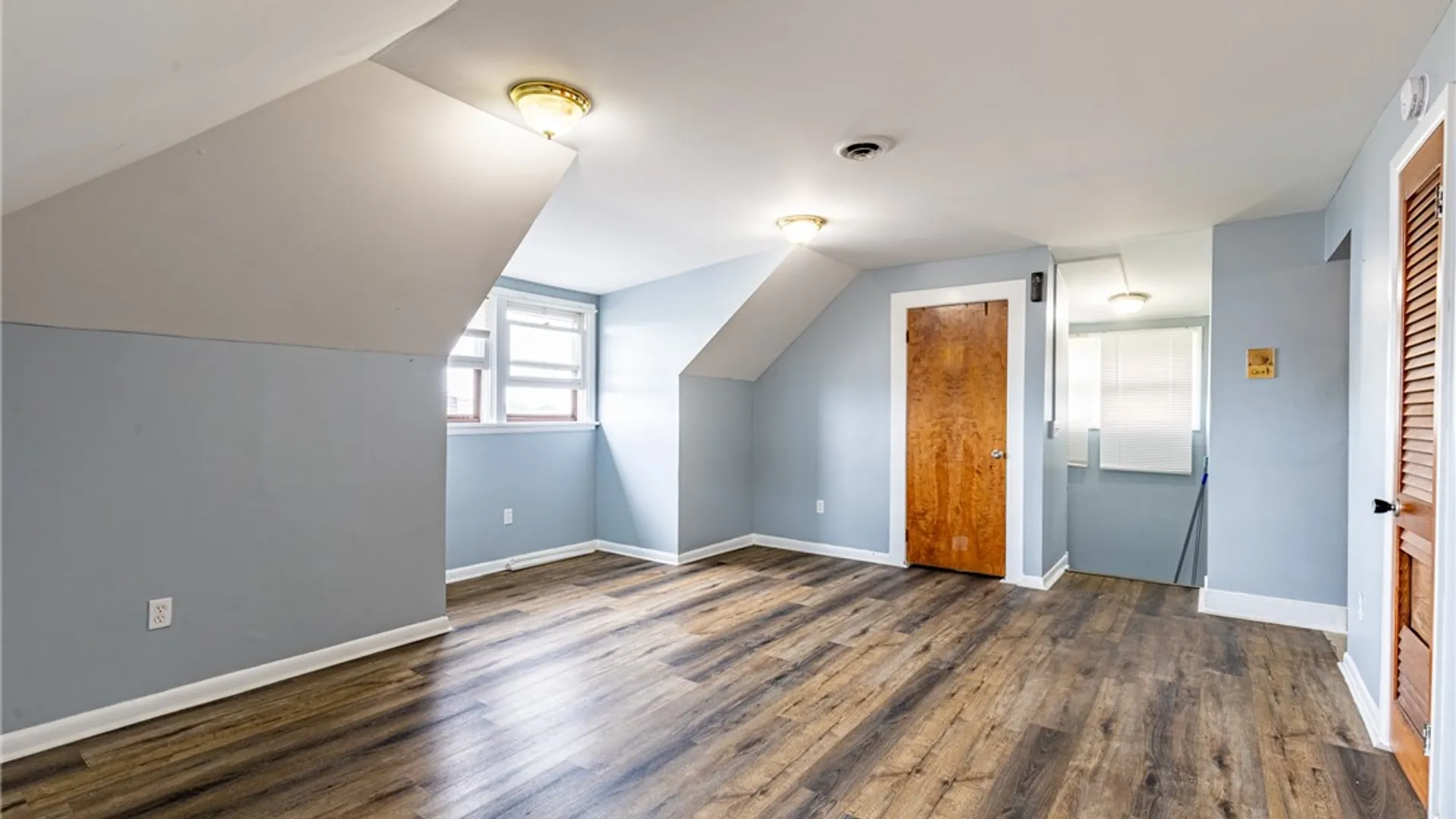 Property at 201 Lake Avenue, Rochester, NY 14608 24