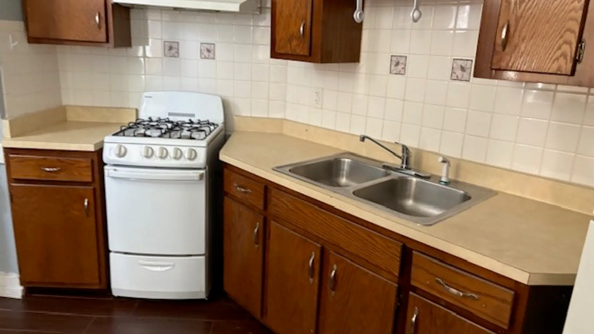 Property at 201 Lake Avenue, Rochester, NY 14608 33