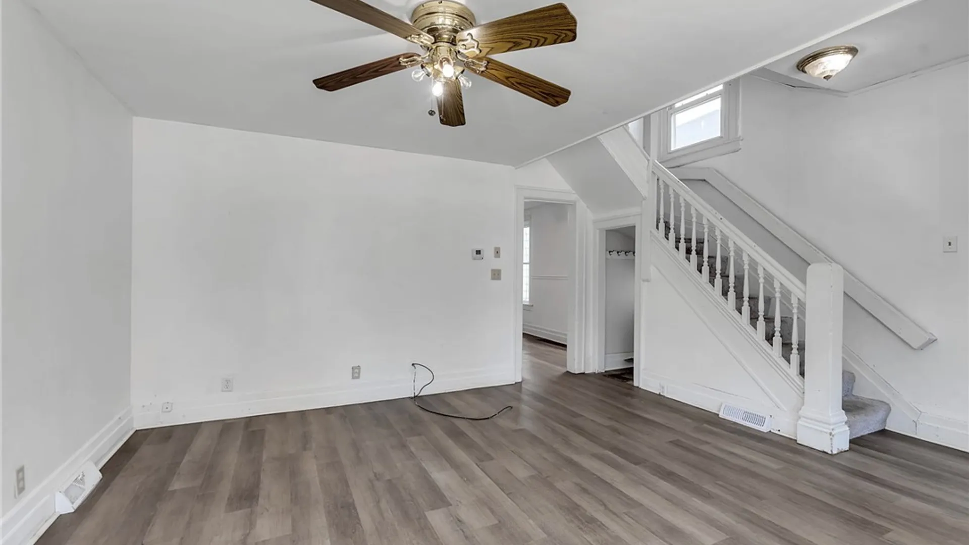Property at 90 Greenwood Place, Buffalo, NY 14213 4