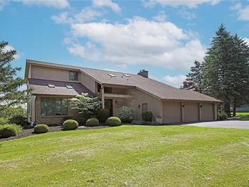 Property at 4404 Jack In The Pulpit Circle, Pompey, NY 13104
