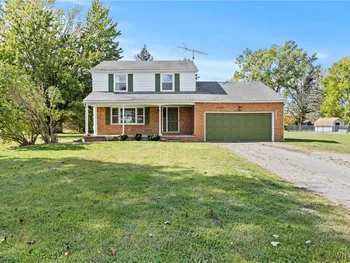 Property at 6964 Creekview Drive, Pendleton, NY 14094