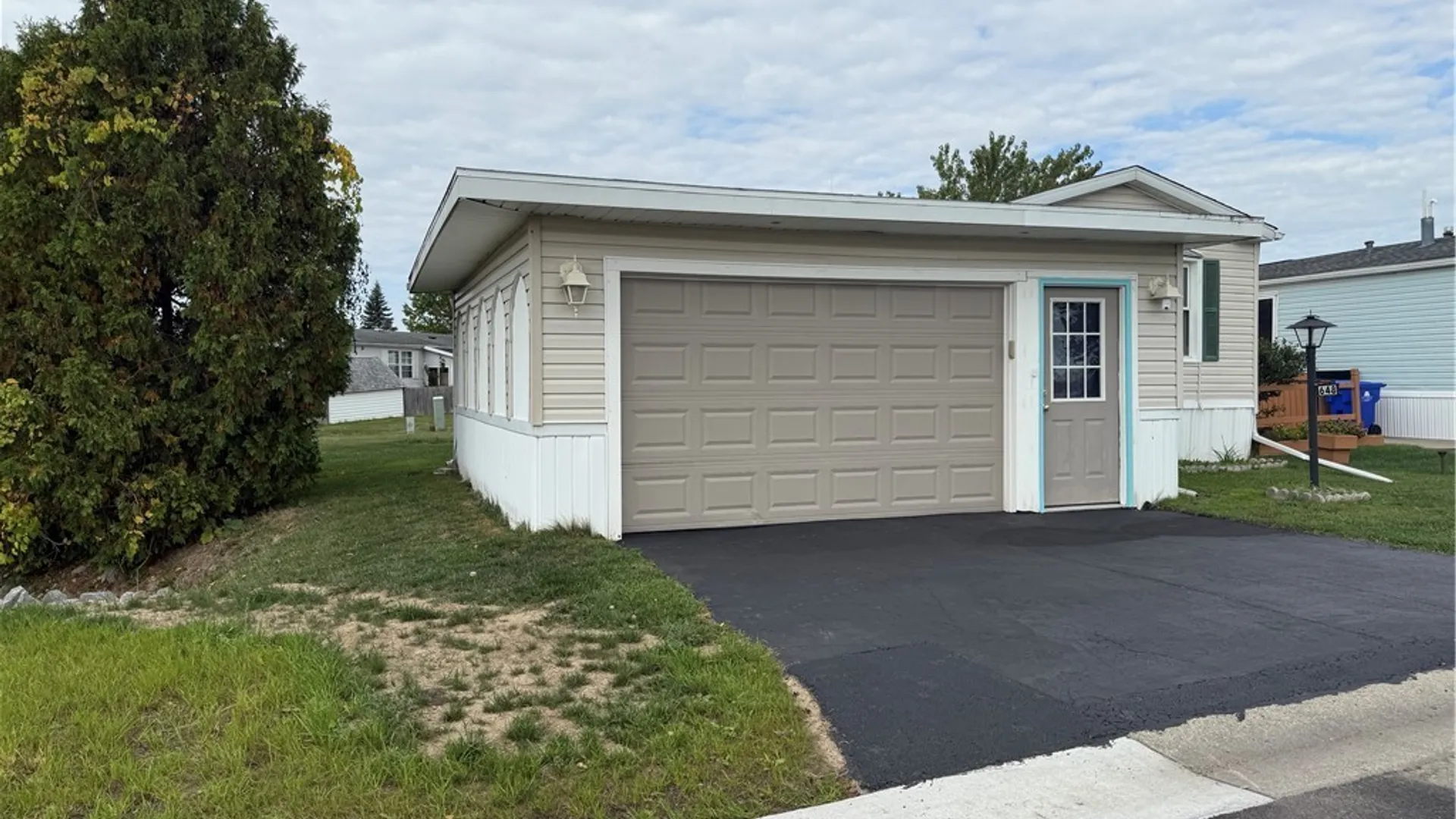 Property at 648 Birchwood, Lockport Town, NY 14094 3