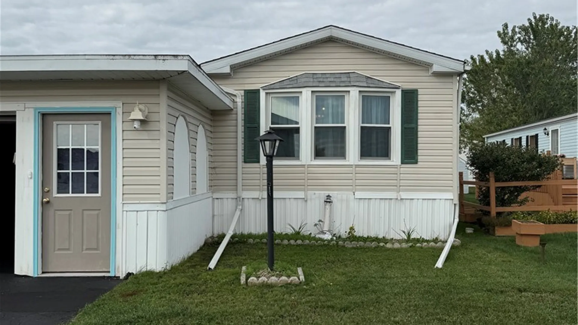 Property at 648 Birchwood, Lockport Town, NY 14094 5
