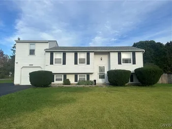 Property at 9469 Lebeau Ln Lane, Cicero, NY 13029