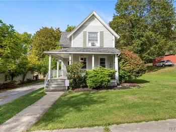 Property at 43 Rochester Street, Warsaw, NY 14569