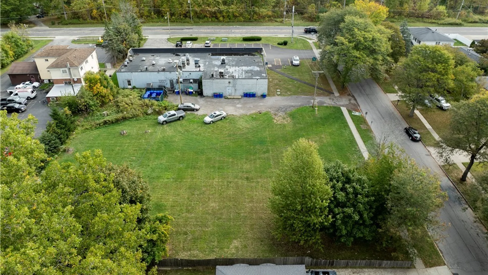 Property at 20 Pheasant Run Road, Amherst, NY 14228 6